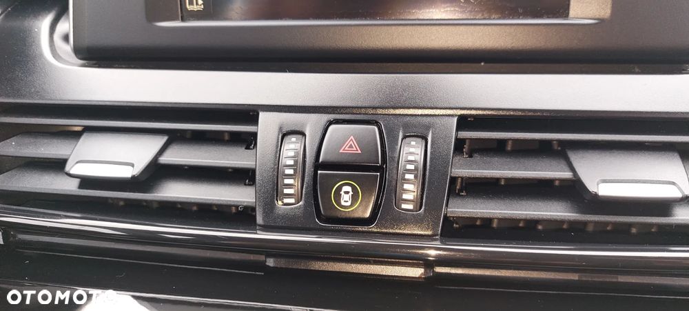 BMW Seria 2 - 13