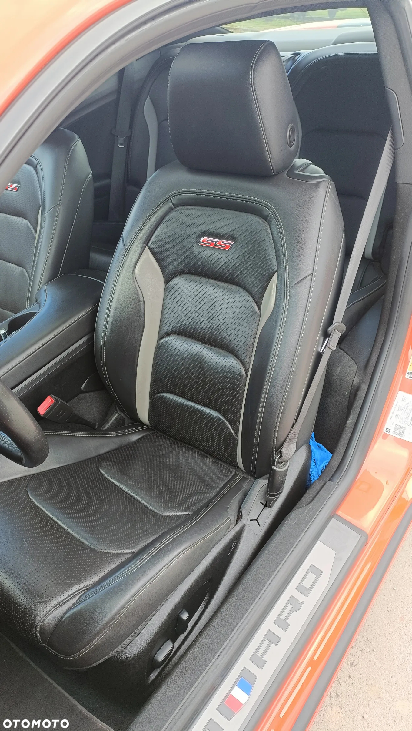 Chevrolet Camaro Coupe 6.2 V8 - 24