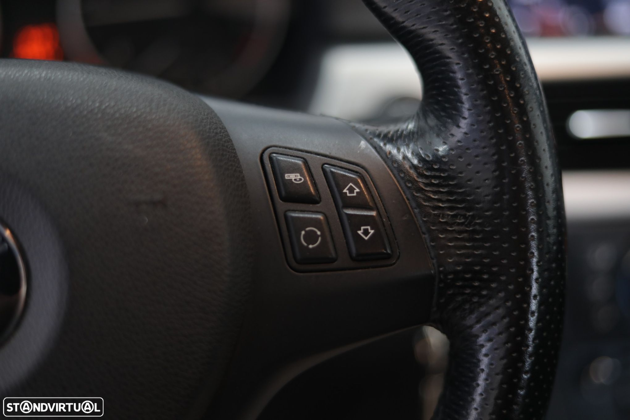 BMW 318 d Navigation - 18