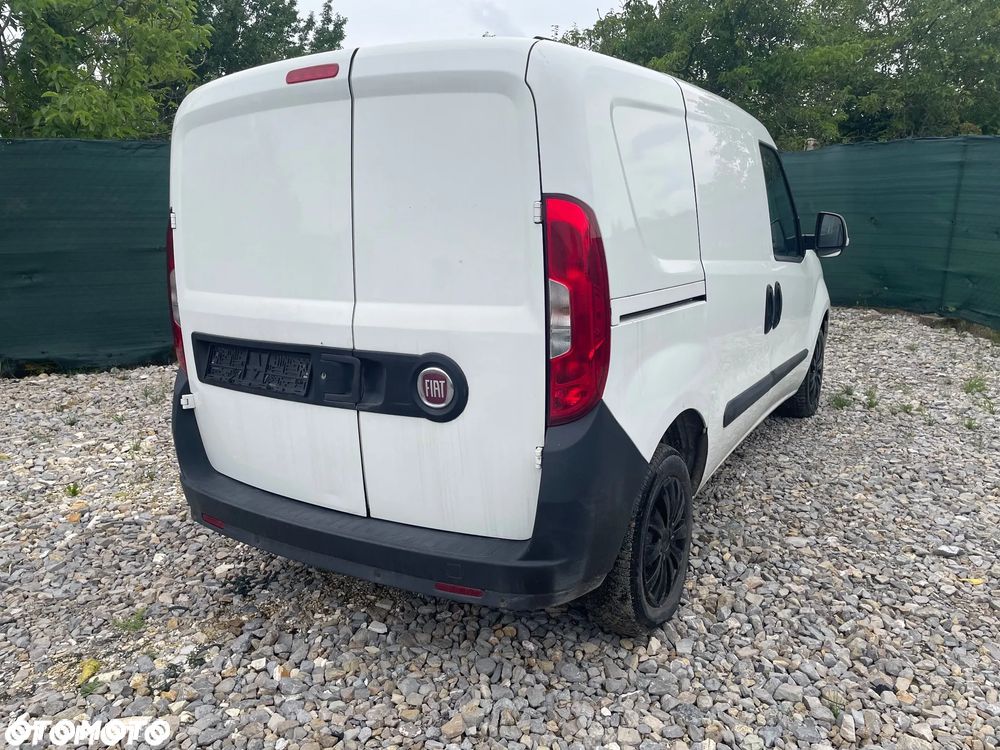 Fiat DOBLO - 17
