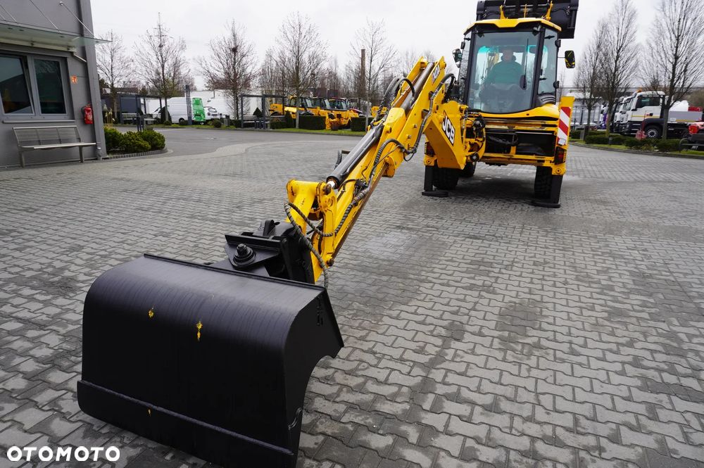 JCB 4CX PRO / 3800 MTH! / 2022 / joysticki / 4 szt - 14