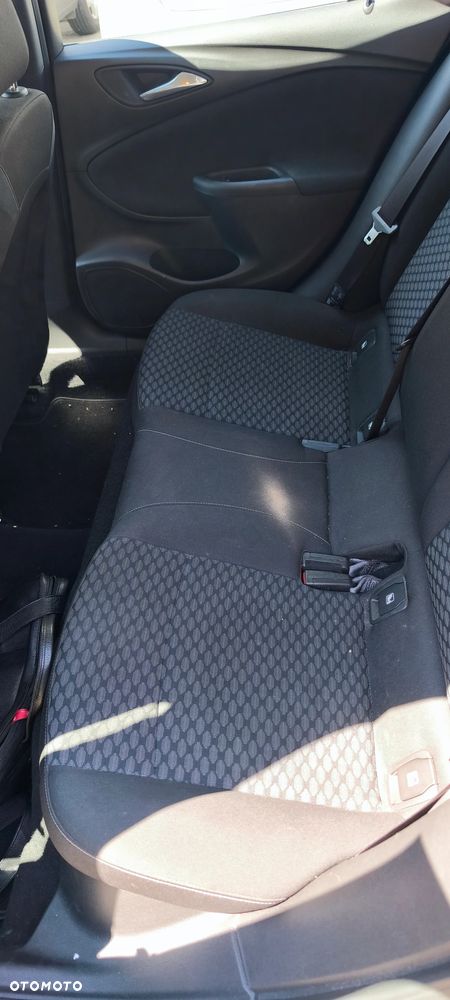 Opel Astra 1.2 T Business Elegance S&S - 7