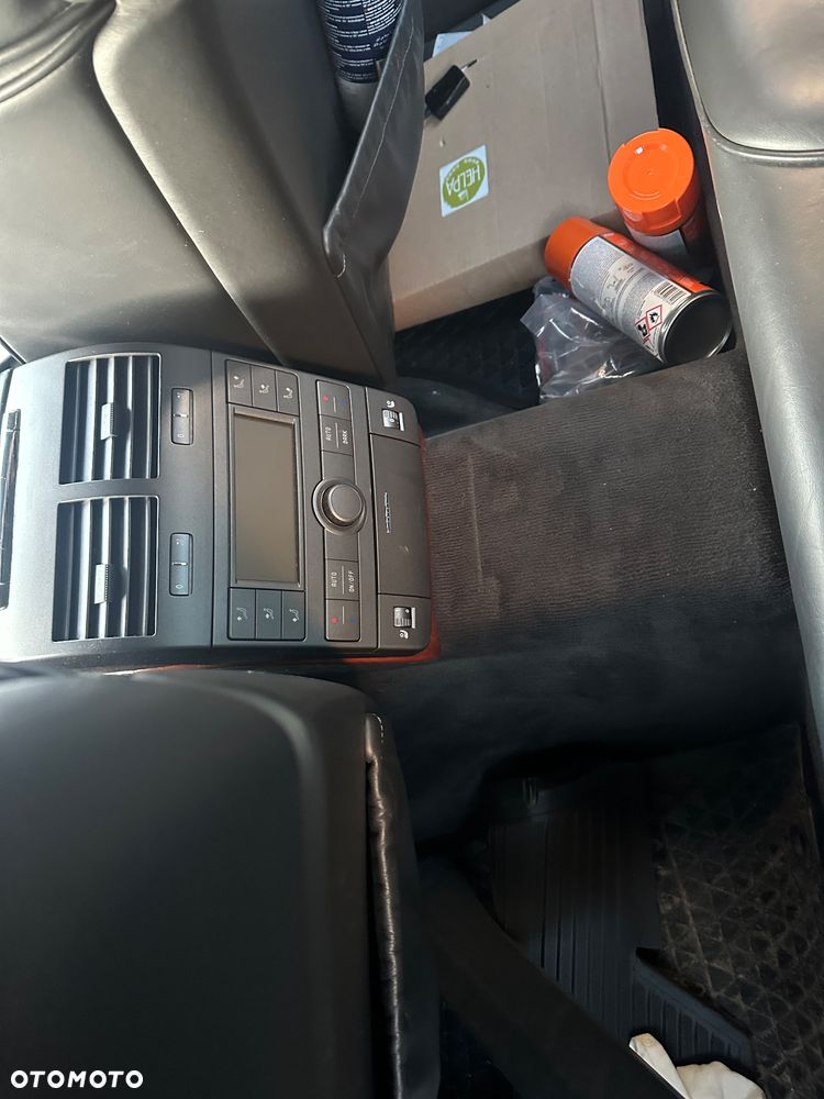 Volkswagen Phaeton - 6