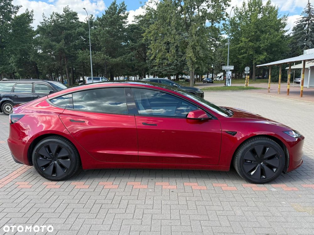Tesla Model 3 - 13