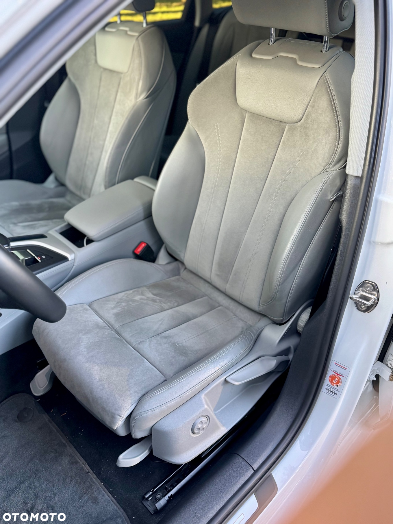 Audi A4 Avant 40 TDI S tronic S line - 10