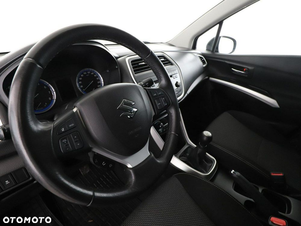 Suzuki SX4 1.6 VVT 4x2 Comfort - 15