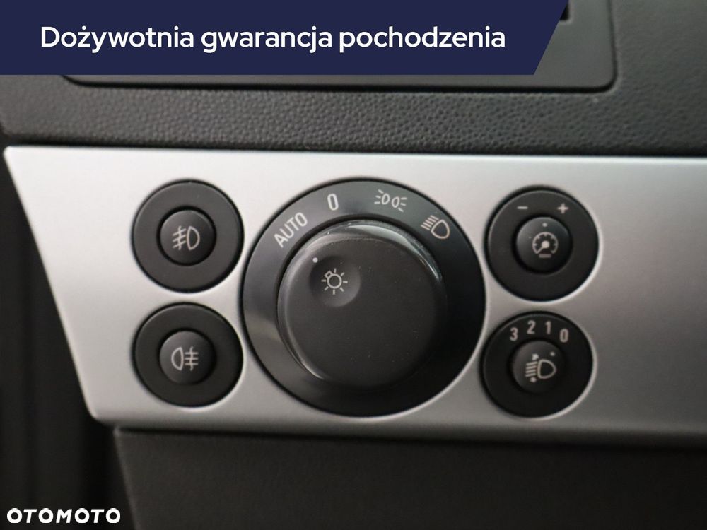 Opel Astra - 17