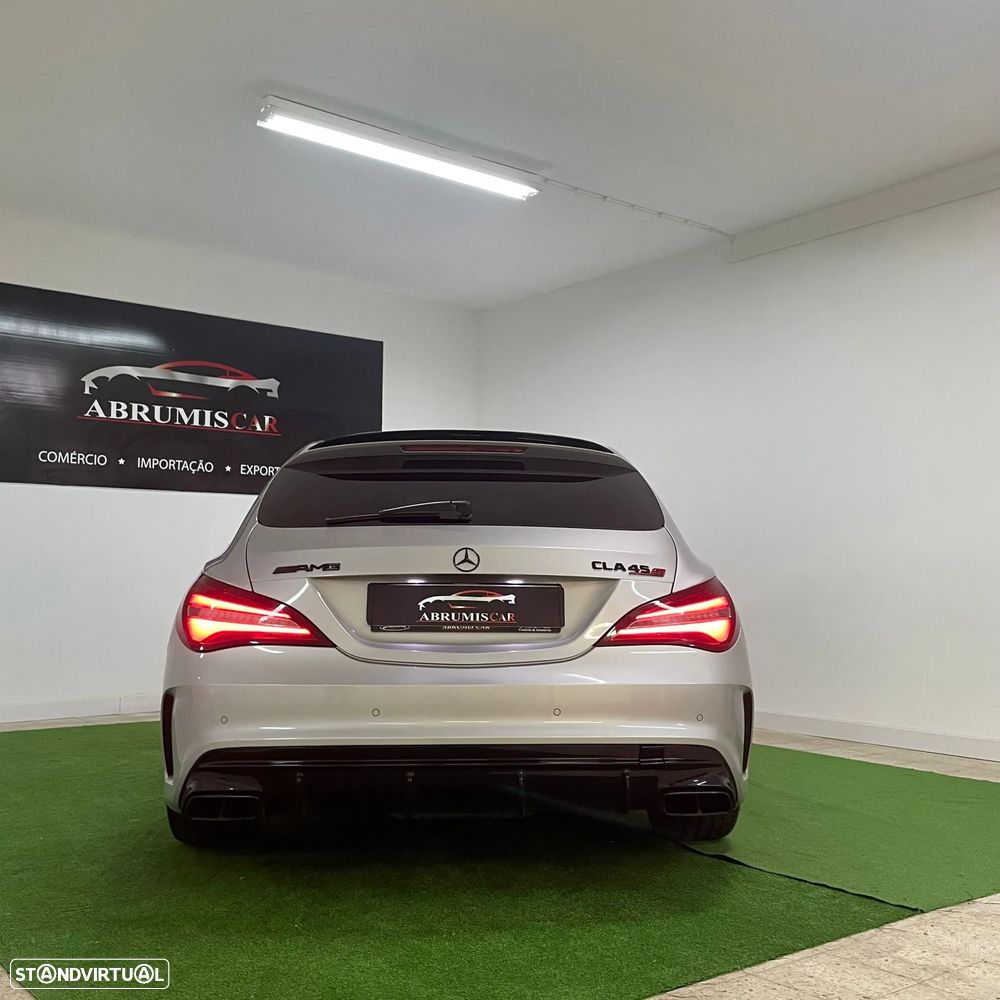 Mercedes-Benz CLA 45 AMG 4Matic Speedshift 7G-DCT - 11