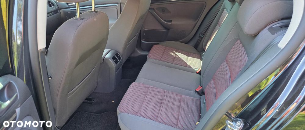 Volkswagen Golf - 7
