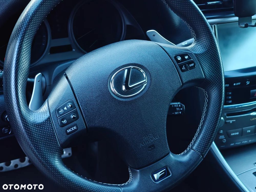 Lexus IS 250 F Sport - 25