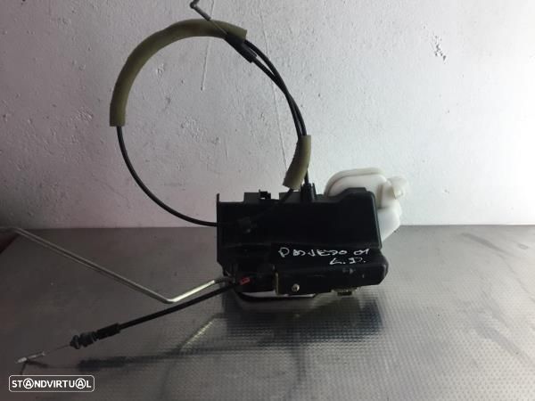 Fecho Porta Frente Dto Mitsubishi Pajero Ii (V3_W) - 1