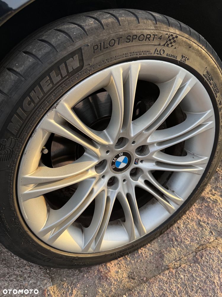 BMW Seria 5 525d - 14