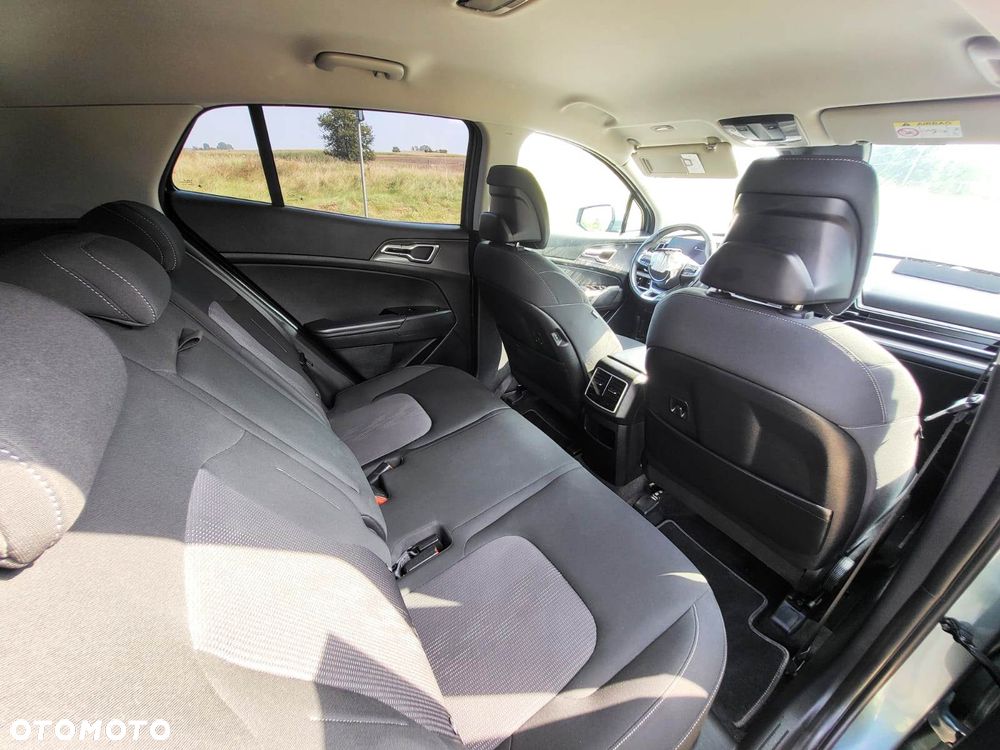 Kia Sportage 1.6 T-GDI HEV Business Line 2WD - 11