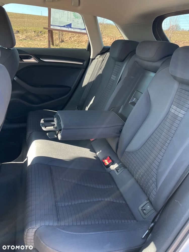 Audi A3 Sportback 1.8 TFSI Attraction S tronic - 20