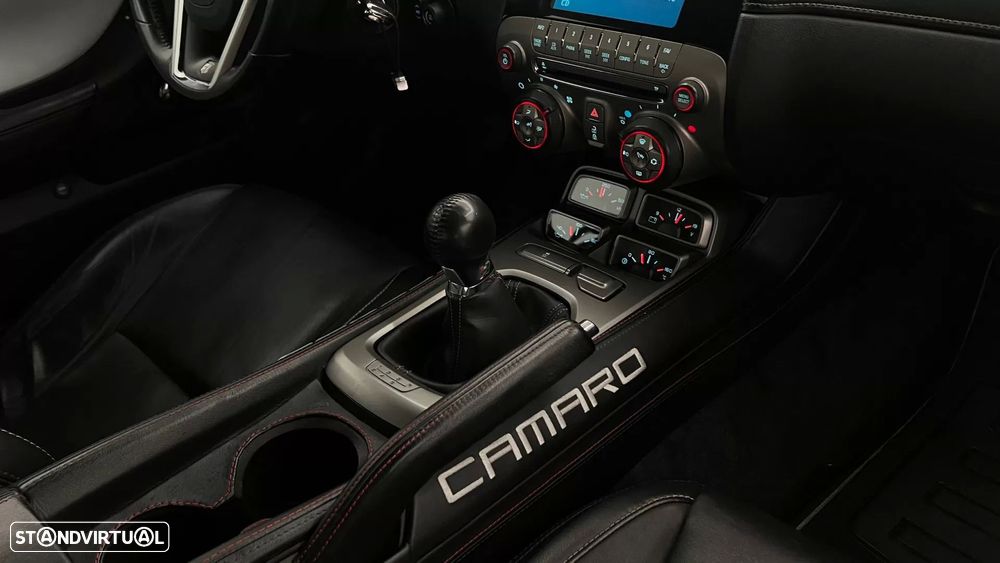 Chevrolet Camaro Coupe 6.2 V8 - 28