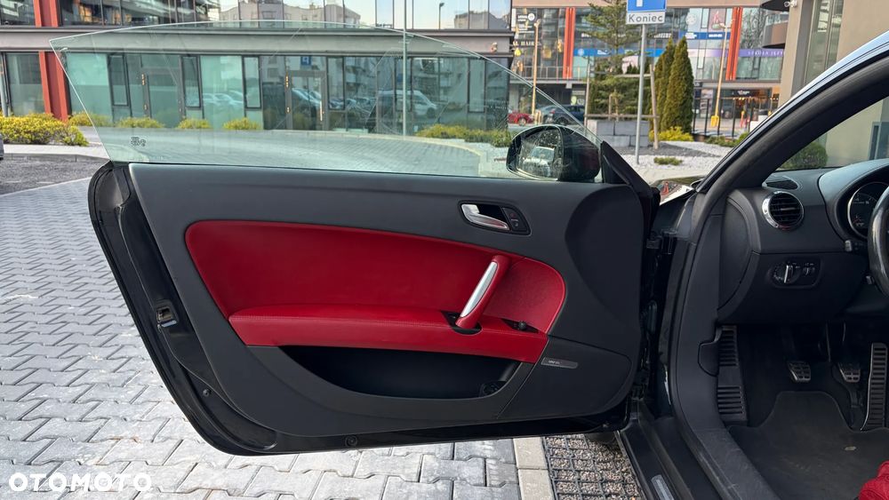 Audi TT Coupé 3.2 Quattro - 26