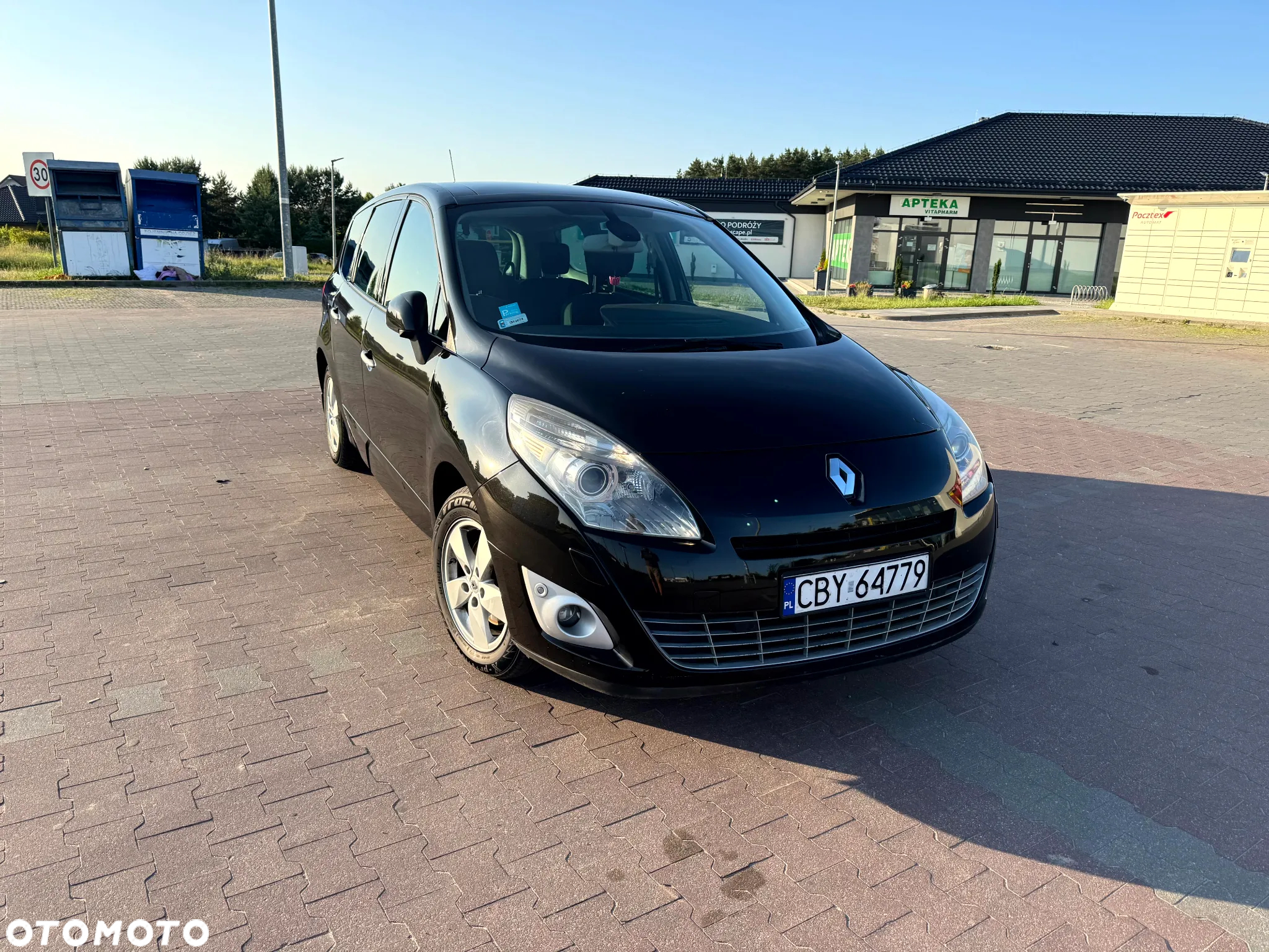 Renault Grand Scenic 1.6 16V 110 Dynamique - 2