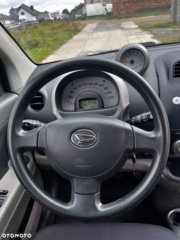 Daihatsu Sirion 1.3 - 13