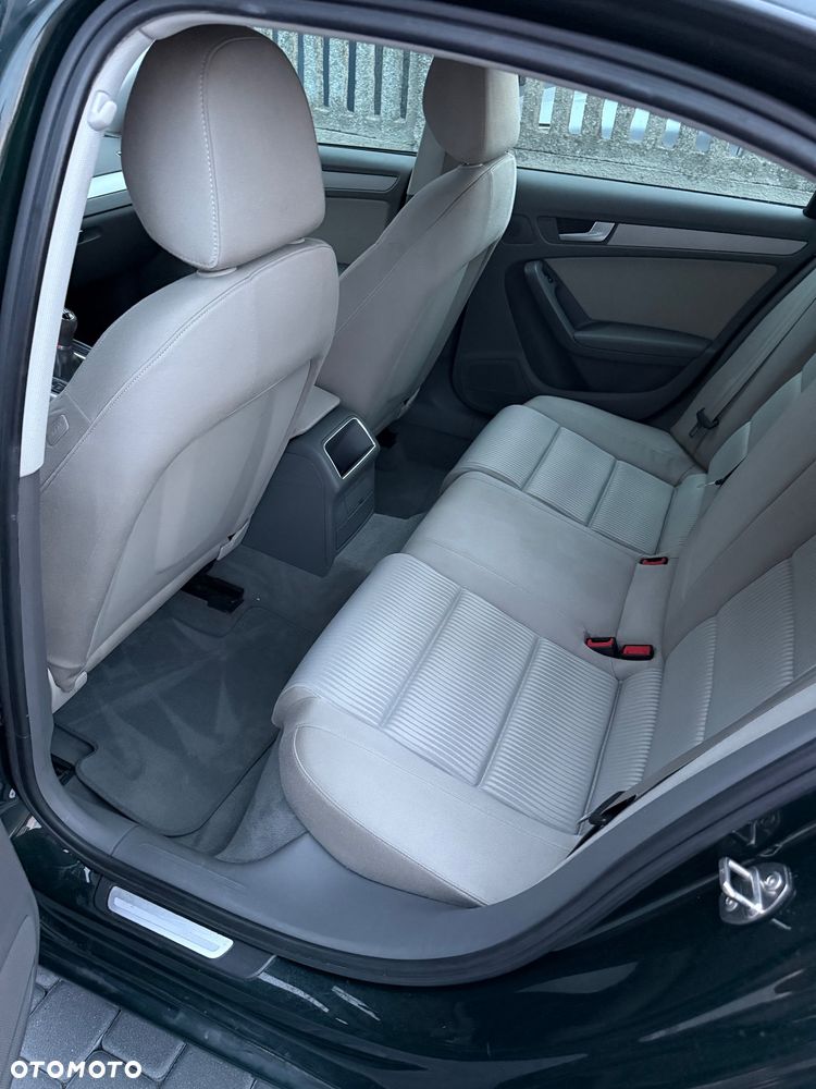 Audi A4 Limousine 2.0 TDI - 10