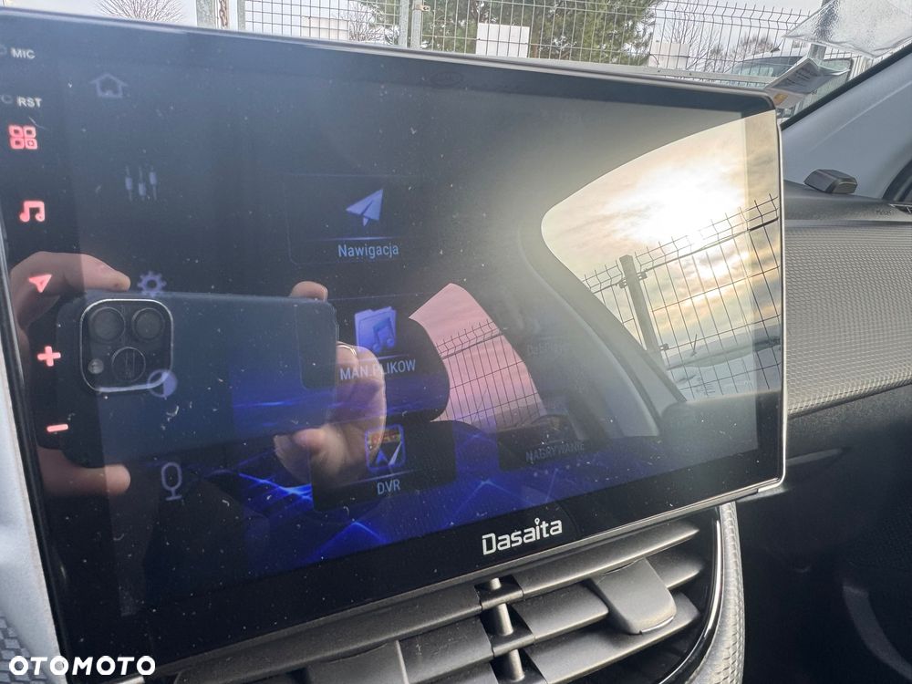 Peugeot 2008 PureTech 110 Stop&Start EAT6 Active - 11