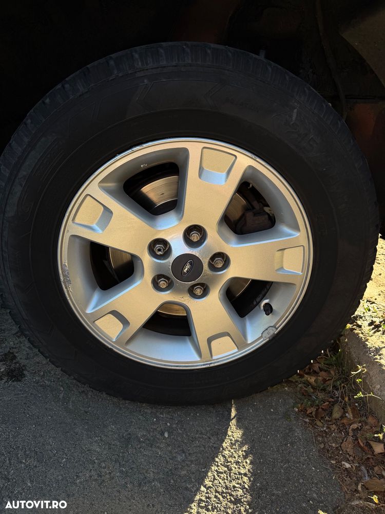 Ford Maverick - 4