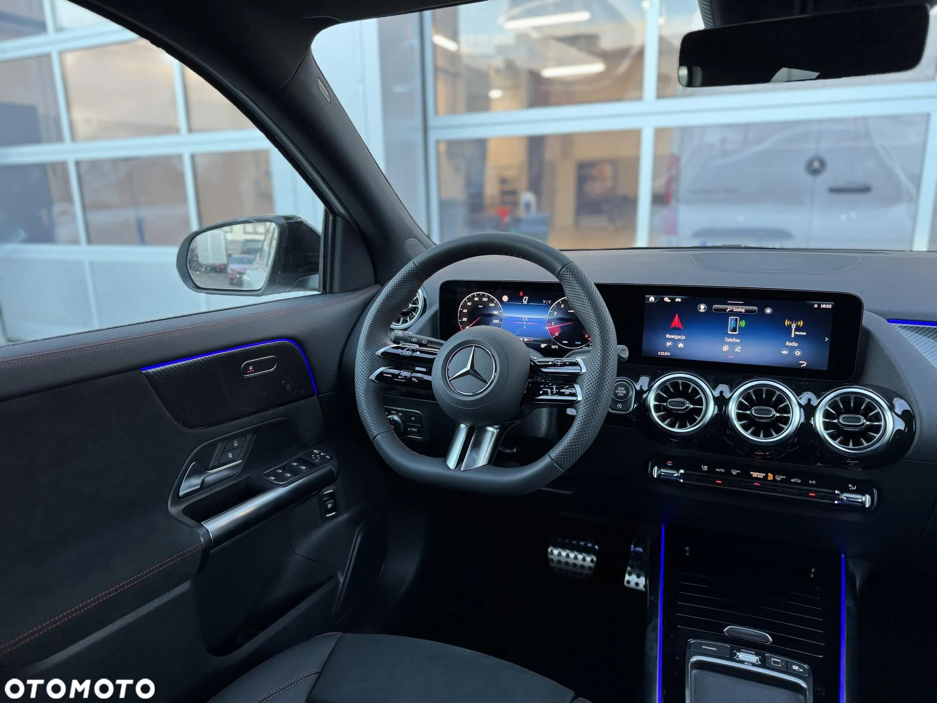 Mercedes-Benz GLA 200 AMG Line - 14