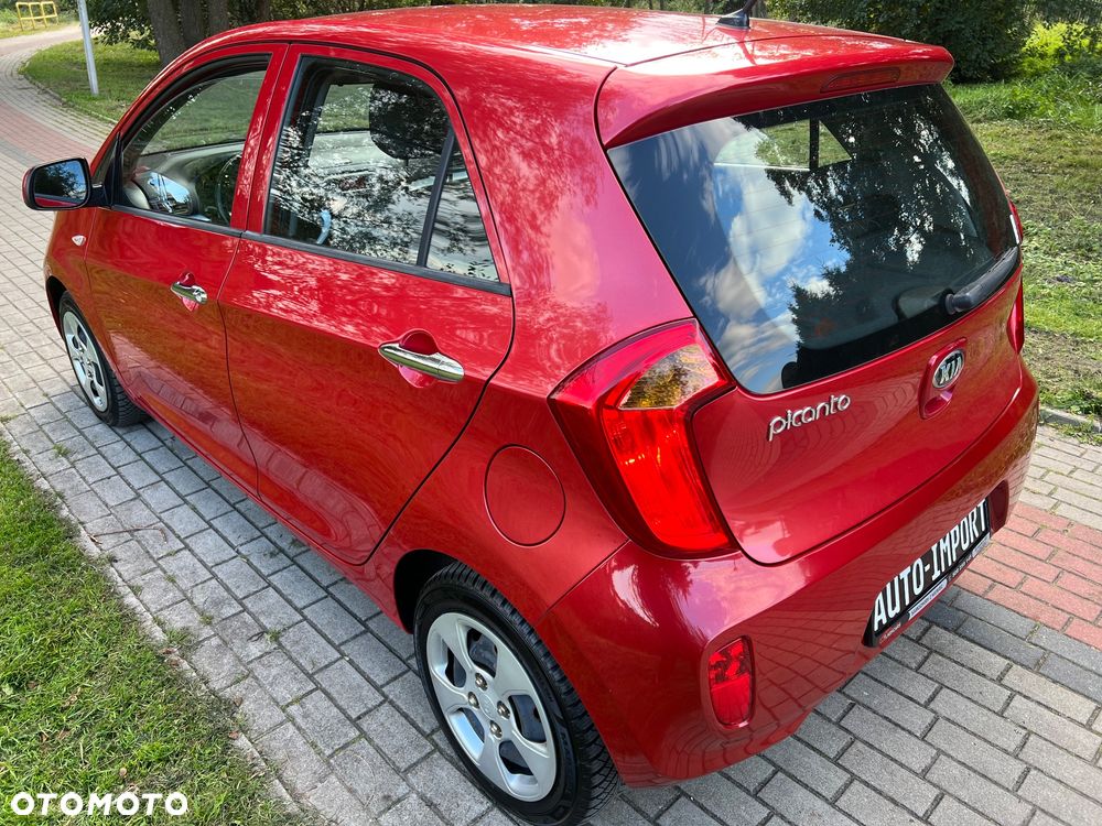 Kia Picanto 1.0 Dream Team Edition - 26