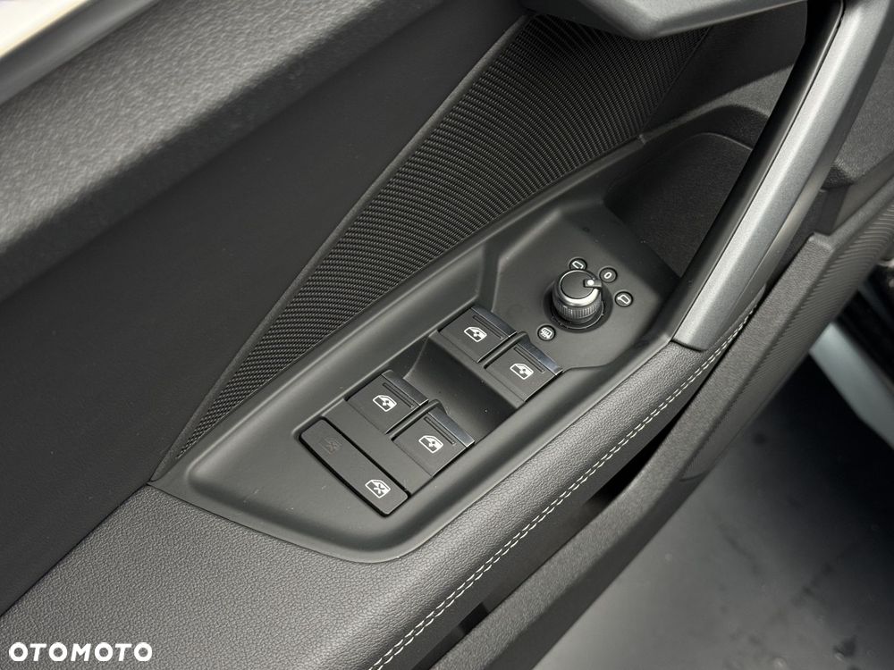 Audi A3 Sportback 35 TFSI mHEV S Line S tronic - 22
