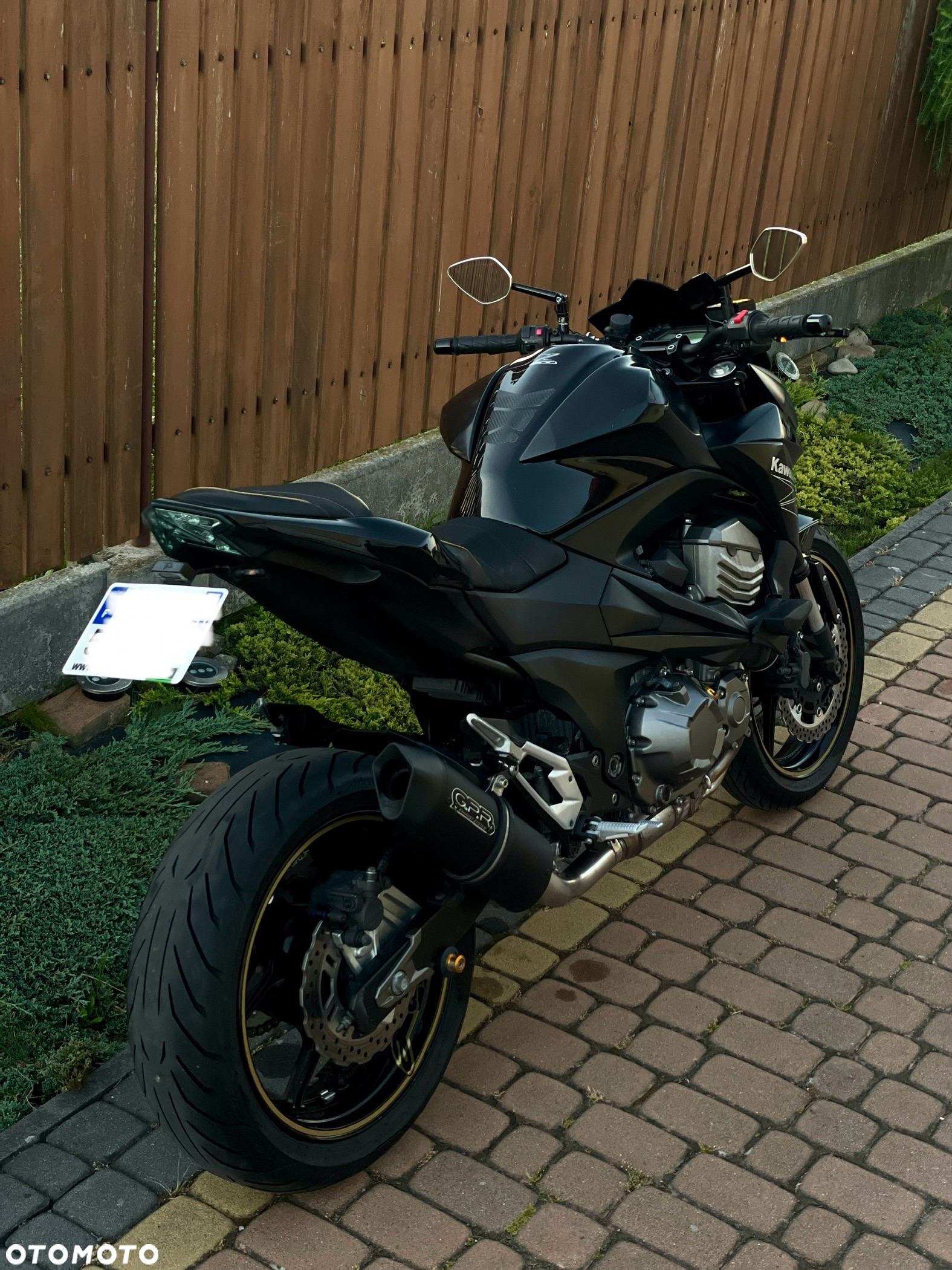 Kawasaki Z - 17