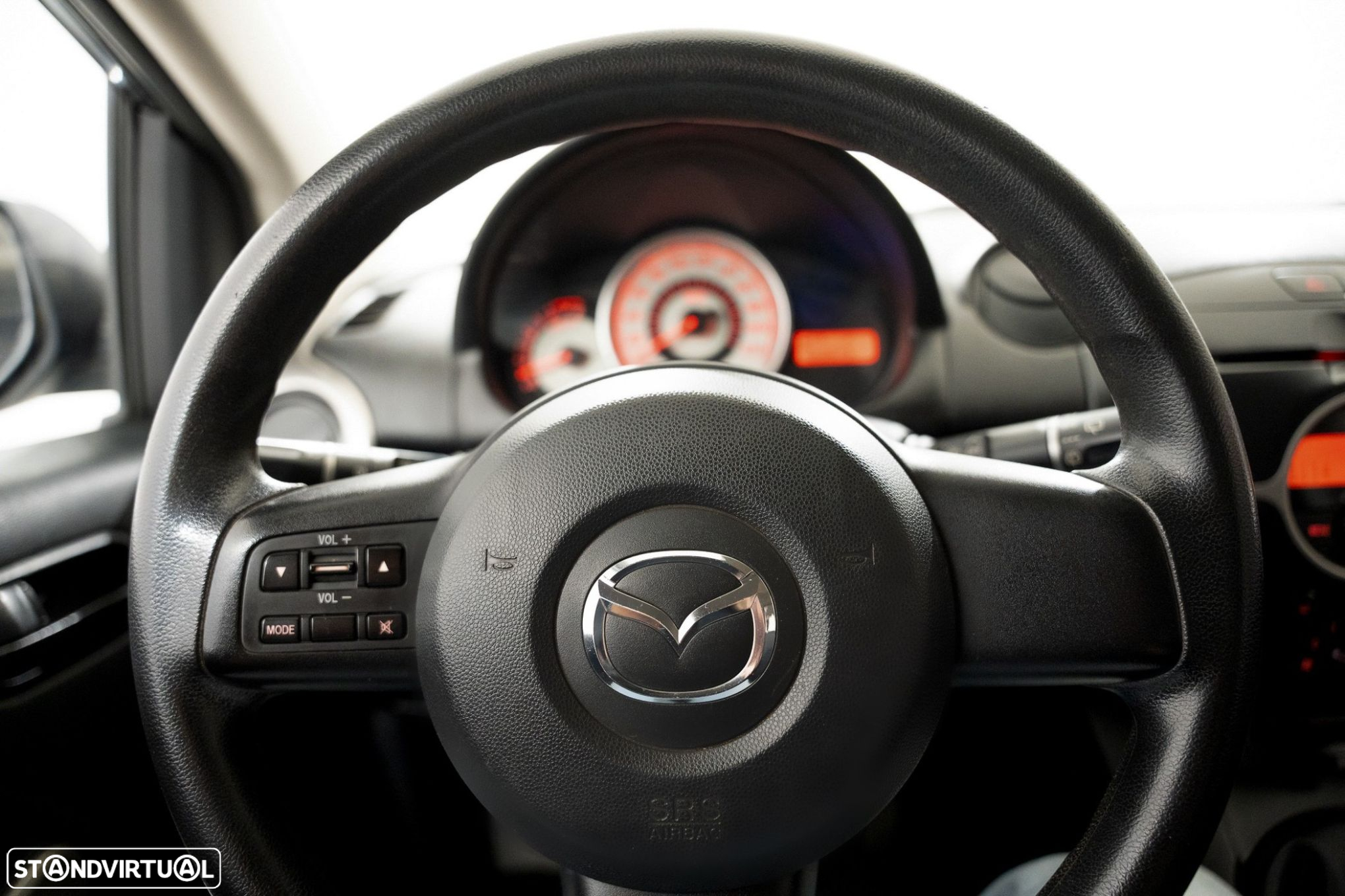 Mazda 2 1.3 MZR Exclusive - 7