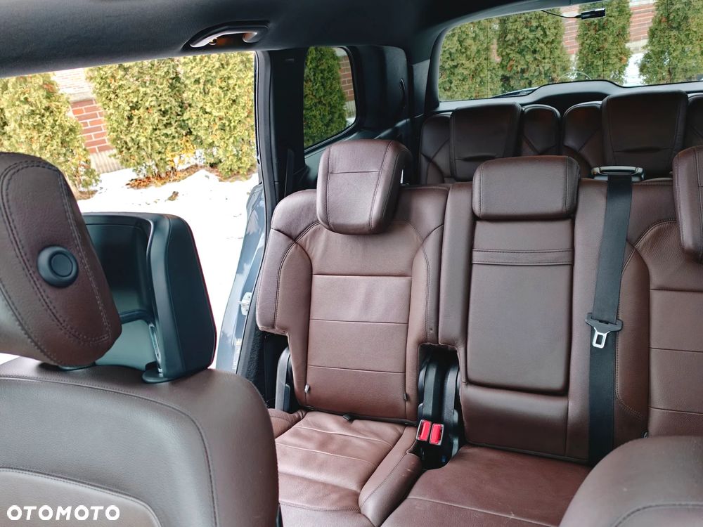 Mercedes-Benz GL 350 BlueTEC 4Matic 7G-TRONIC - 27