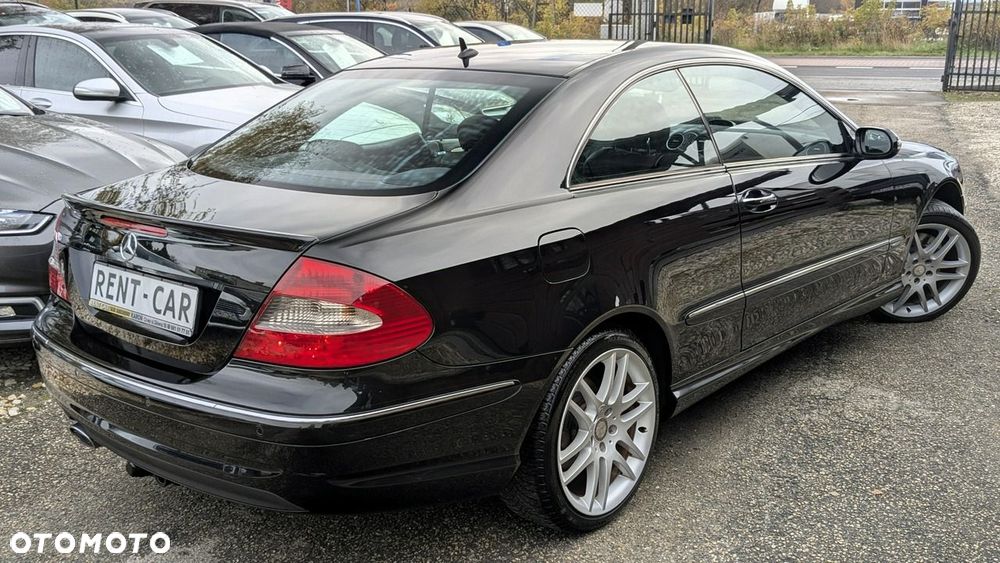 Mercedes-Benz CLK - 13