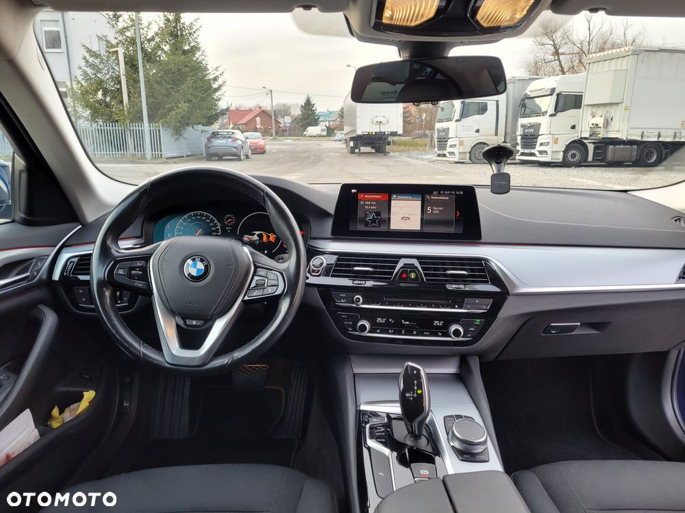 BMW Seria 5 - 18