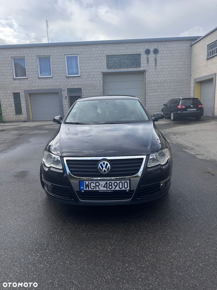 Volkswagen Passat 2.0 TDI DPF Comfortline - 12