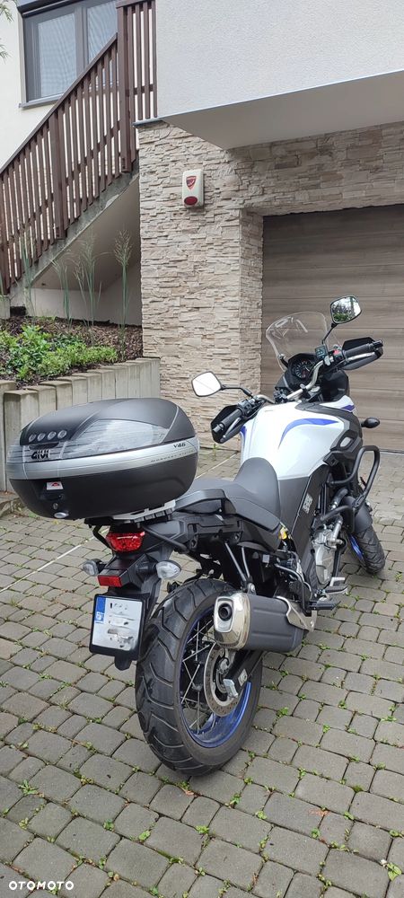 Suzuki V-STROM - 8