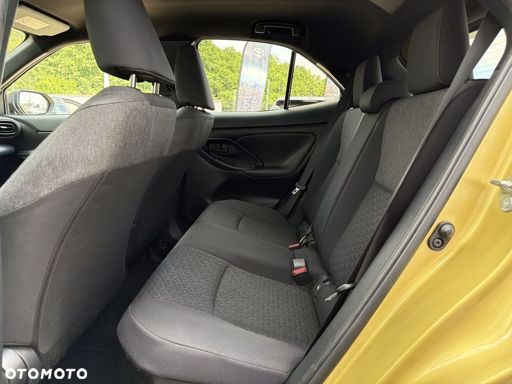 Toyota Yaris Cross Hybrid 1.5 Comfort - 12