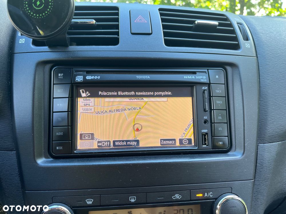 Toyota Avensis 2.0 D-4D Sol - 17