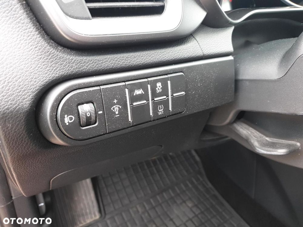 Kia Ceed - 19