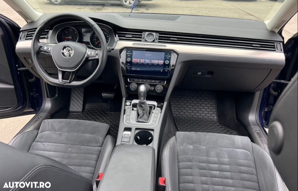 Volkswagen Passat 2.0 TDI DSG Highline - 7