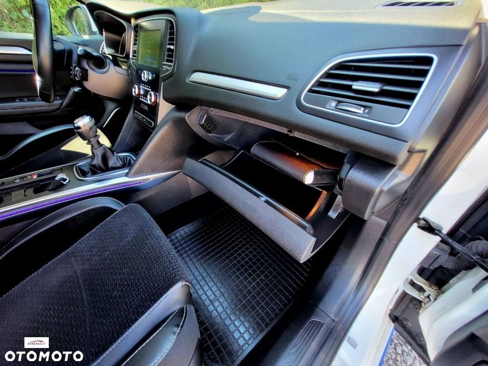 Renault Megane - 27