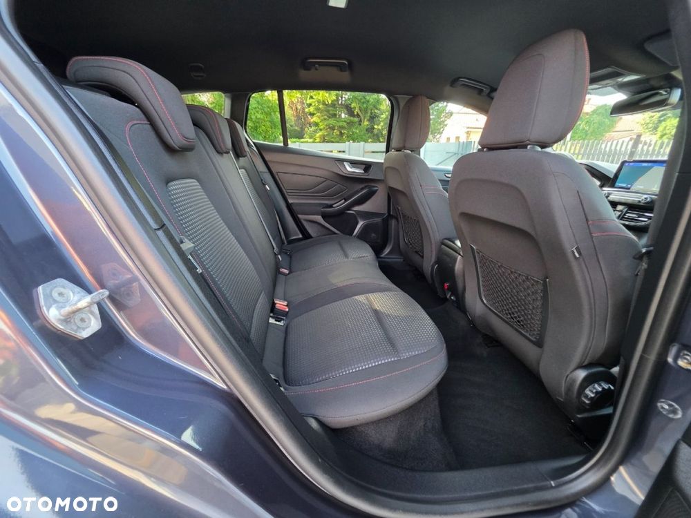 Ford Focus - 21