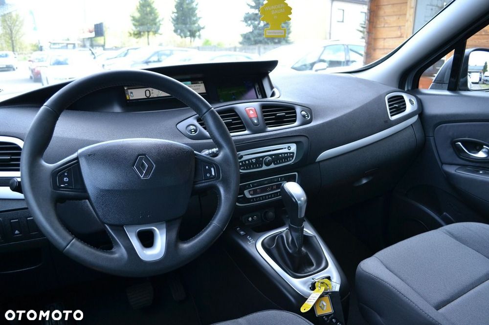 Renault Scenic 1.5 dCi Bose EDC - 7