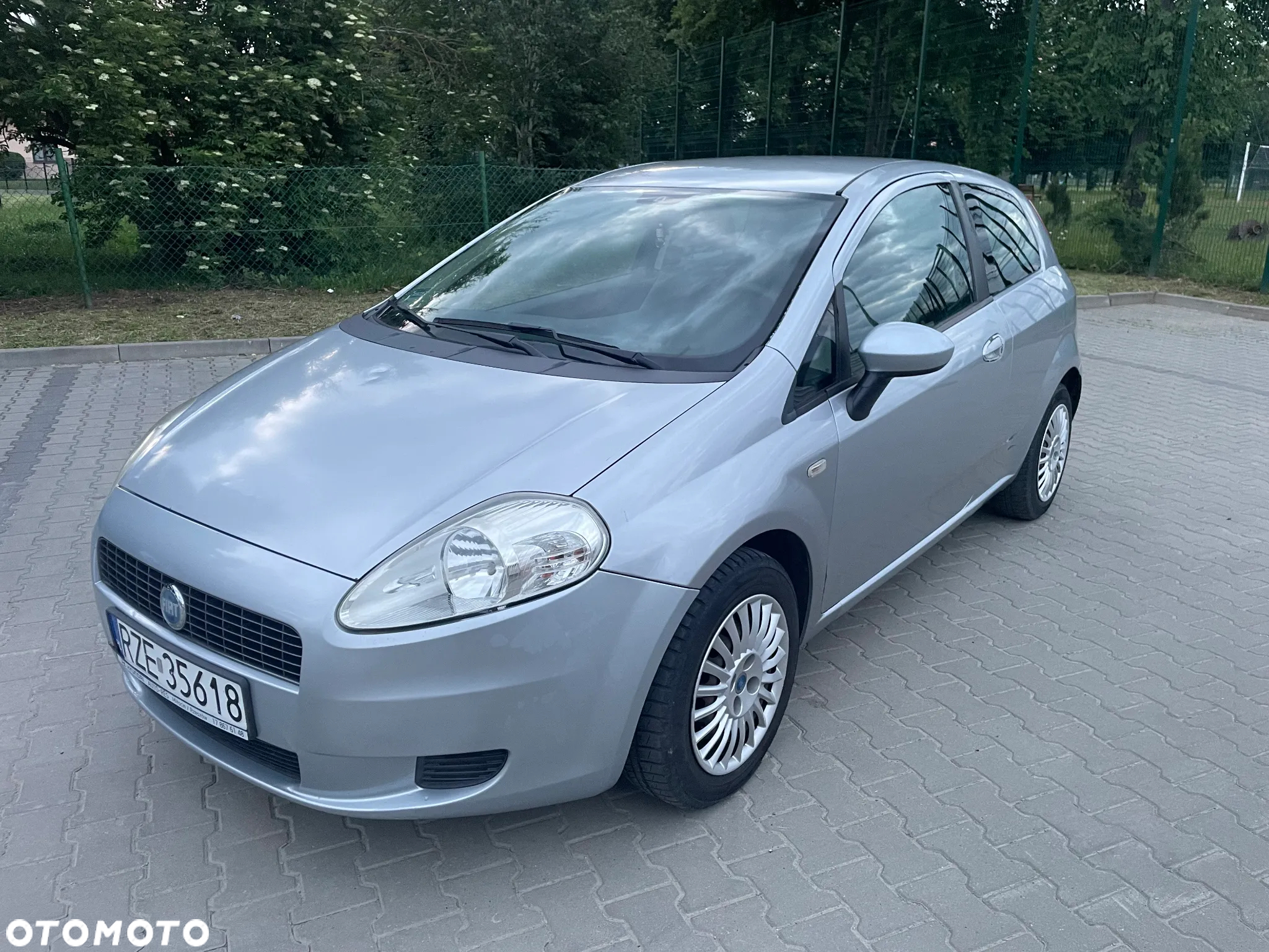 Fiat Grande Punto - 2