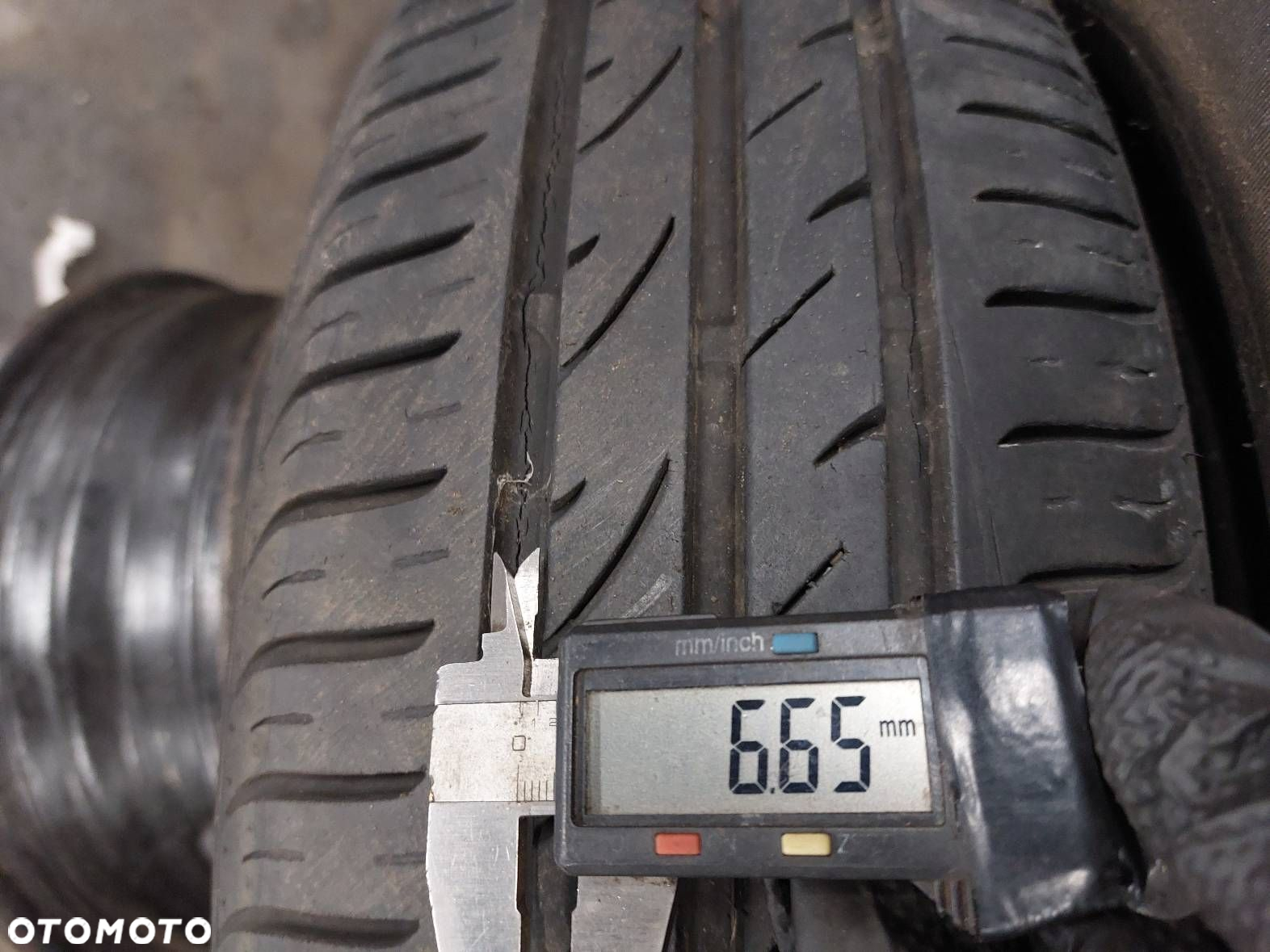 FELGI STALOWE 4 SZT 4x100 5,5Jx15 FI60,1 NISSAN MICRA K12 - 12