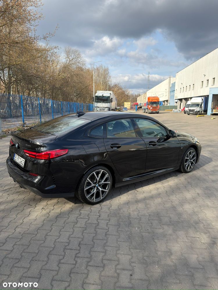 BMW Seria 2 218i - 22