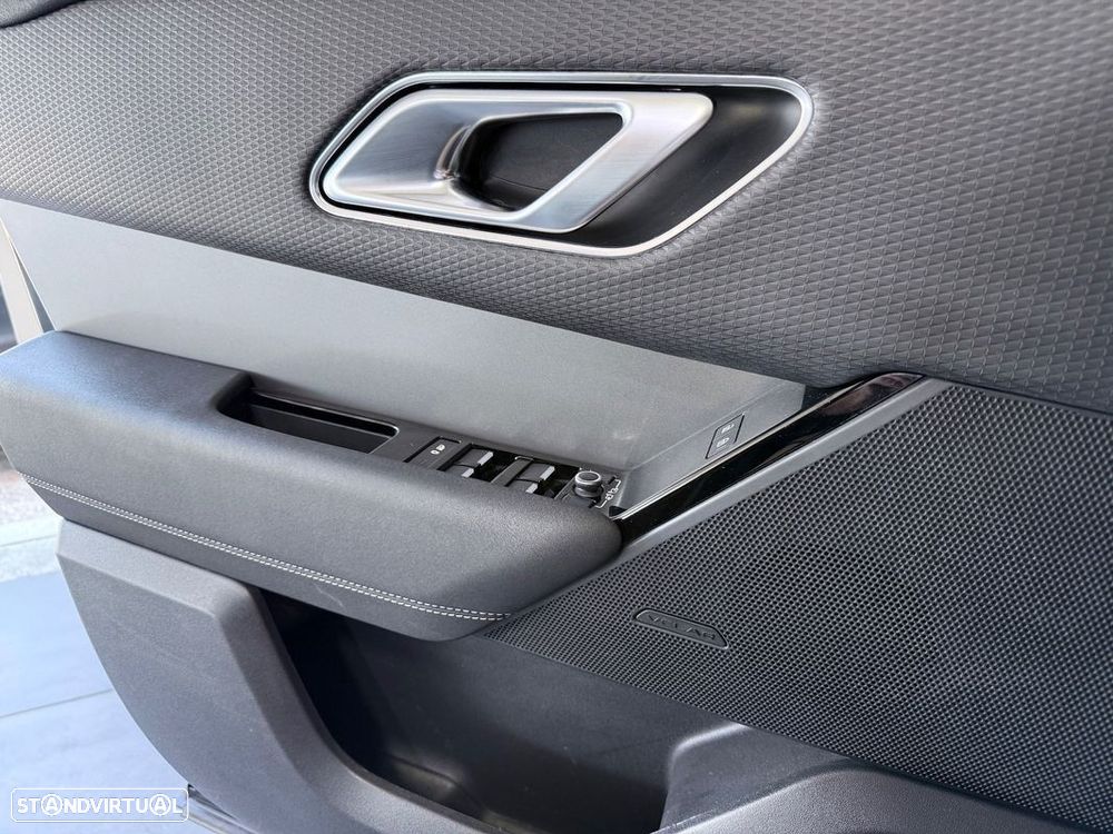 Land Rover Range Rover Velar 2.0 P400e AWD Dynamic SE - 21