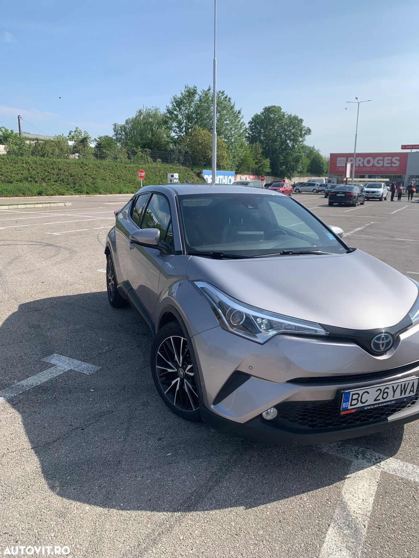 Toyota C-HR 1.8 HSD 4x2 CVT C-ult - 1