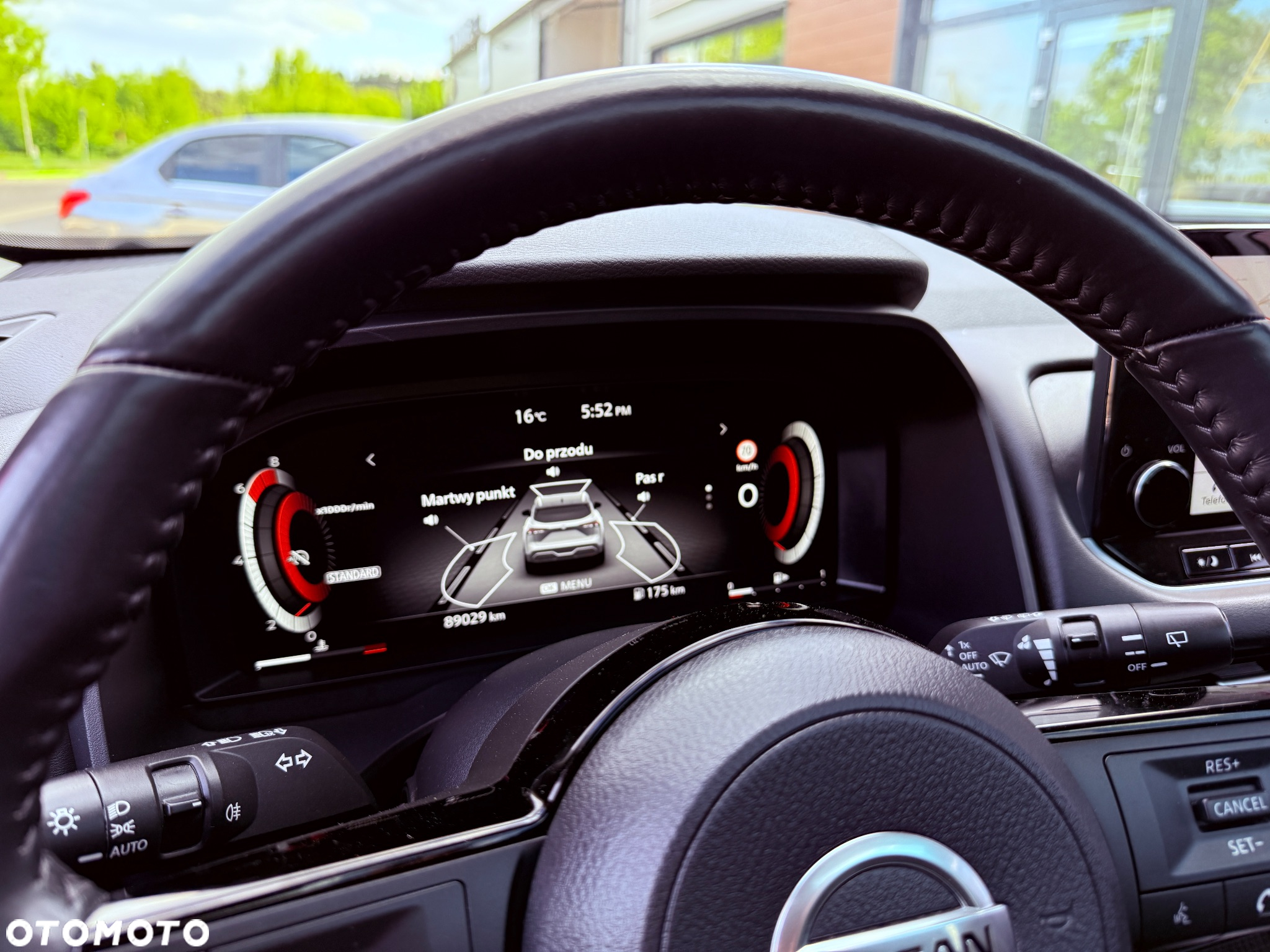Nissan Qashqai 1.3 DIG-T MHEV Tekna - 8