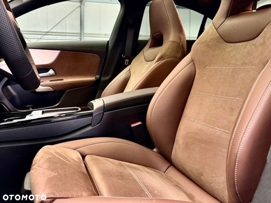 Mercedes-Benz CLA - 6