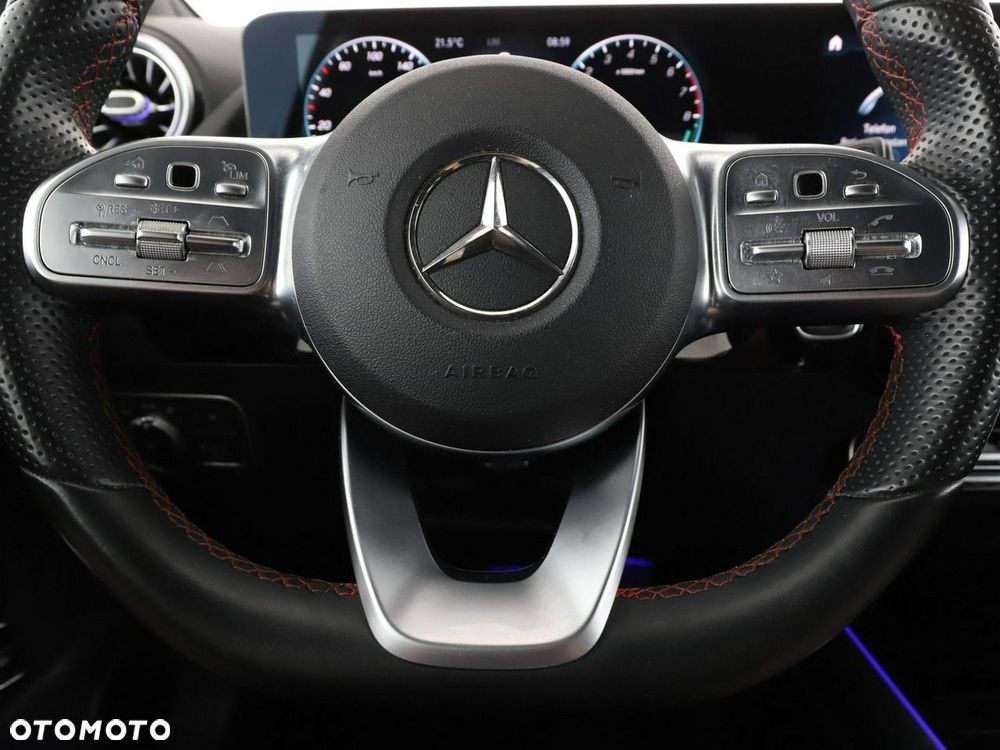 Mercedes-Benz GLA 250 e PHEV AMG Line 8G-DCT - 22